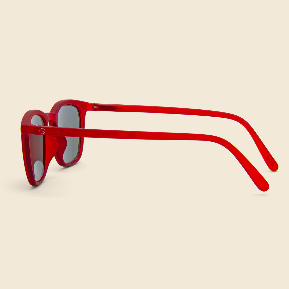 The Trapeze #E - Red - Izipizi - STAG Provisions - Accessories - Eyewear
