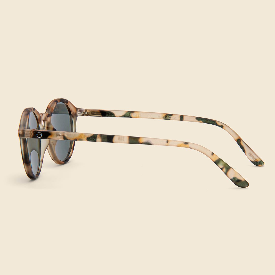The Iconic #D - Light Tortoise - Izipizi - STAG Provisions - Accessories - Eyewear