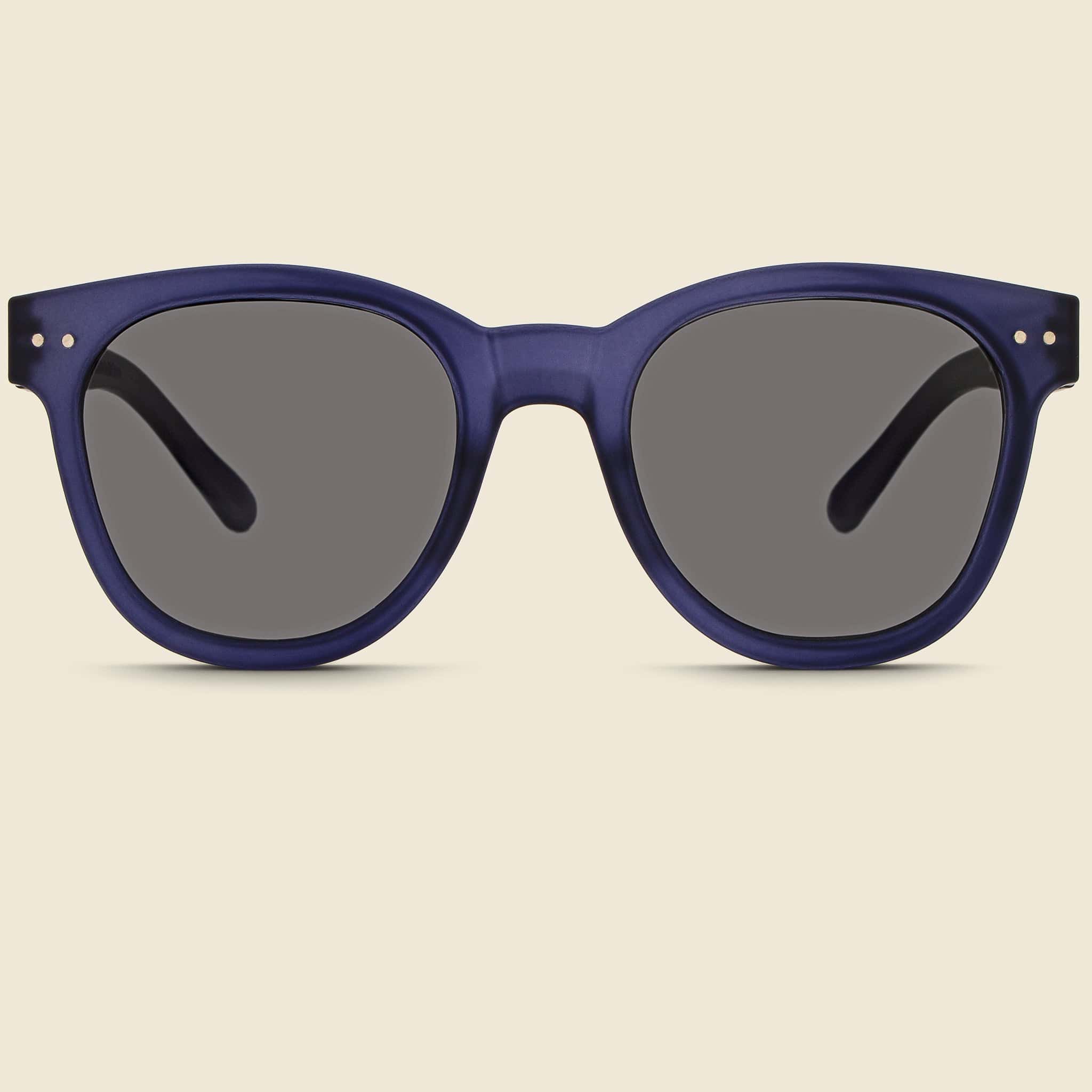 The Trapeze Oversize #N - Midnight Blue - Izipizi - STAG Provisions - Accessories - Eyewear