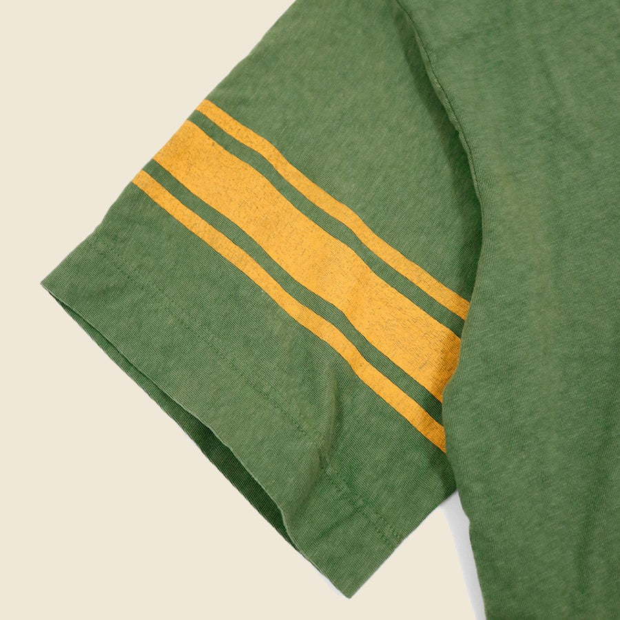 
                          Jersey Football BIG-T (44 Socks) - Green - Kapital - STAG Provisions - W - Tops - S/S Tee
                        