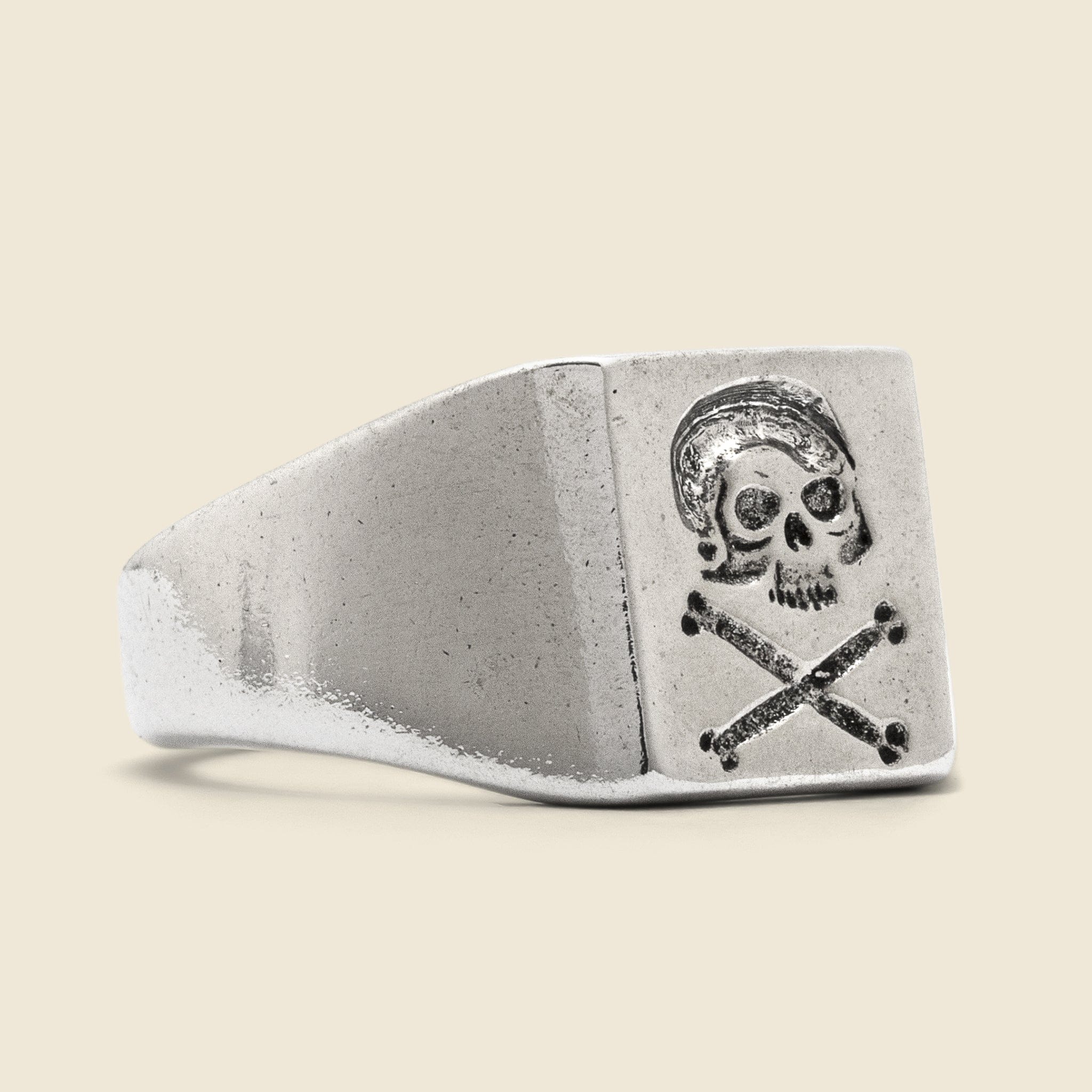 Skull Signet Ring - Silver - LHN Jewelry - STAG Provisions - Accessories - Rings