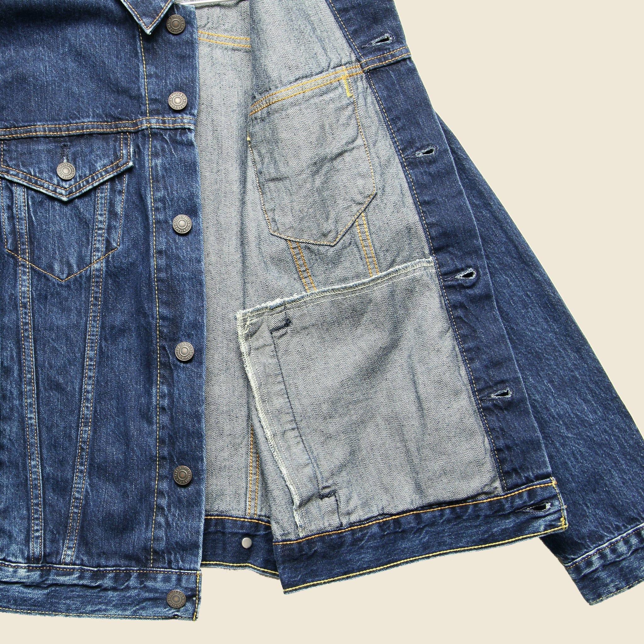 Trucker Jacket - Rough Rinse - Levis Premium - STAG Provisions - Outerwear - Coat / Jacket