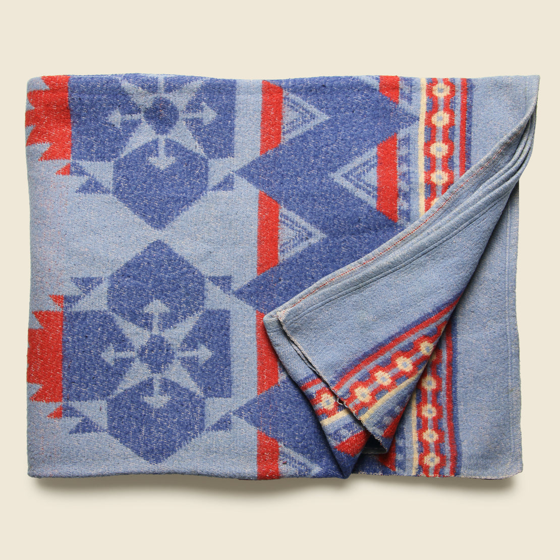 Vintage Flannel Camp Blanket - Blue/Red