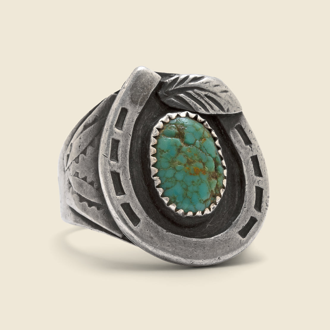 Vintage Turquoise Horseshoe & Leaf Ring