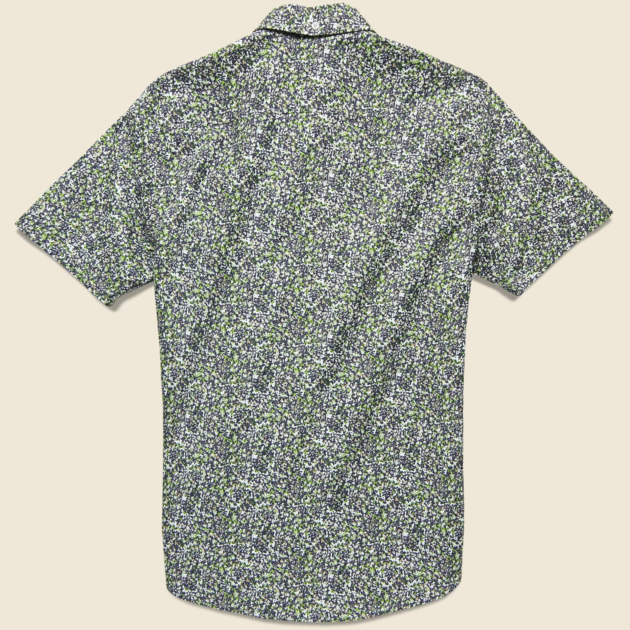 
                          Tomah Shirt - Green - Penfield - STAG Provisions - Tops - S/S Woven - Floral
                        