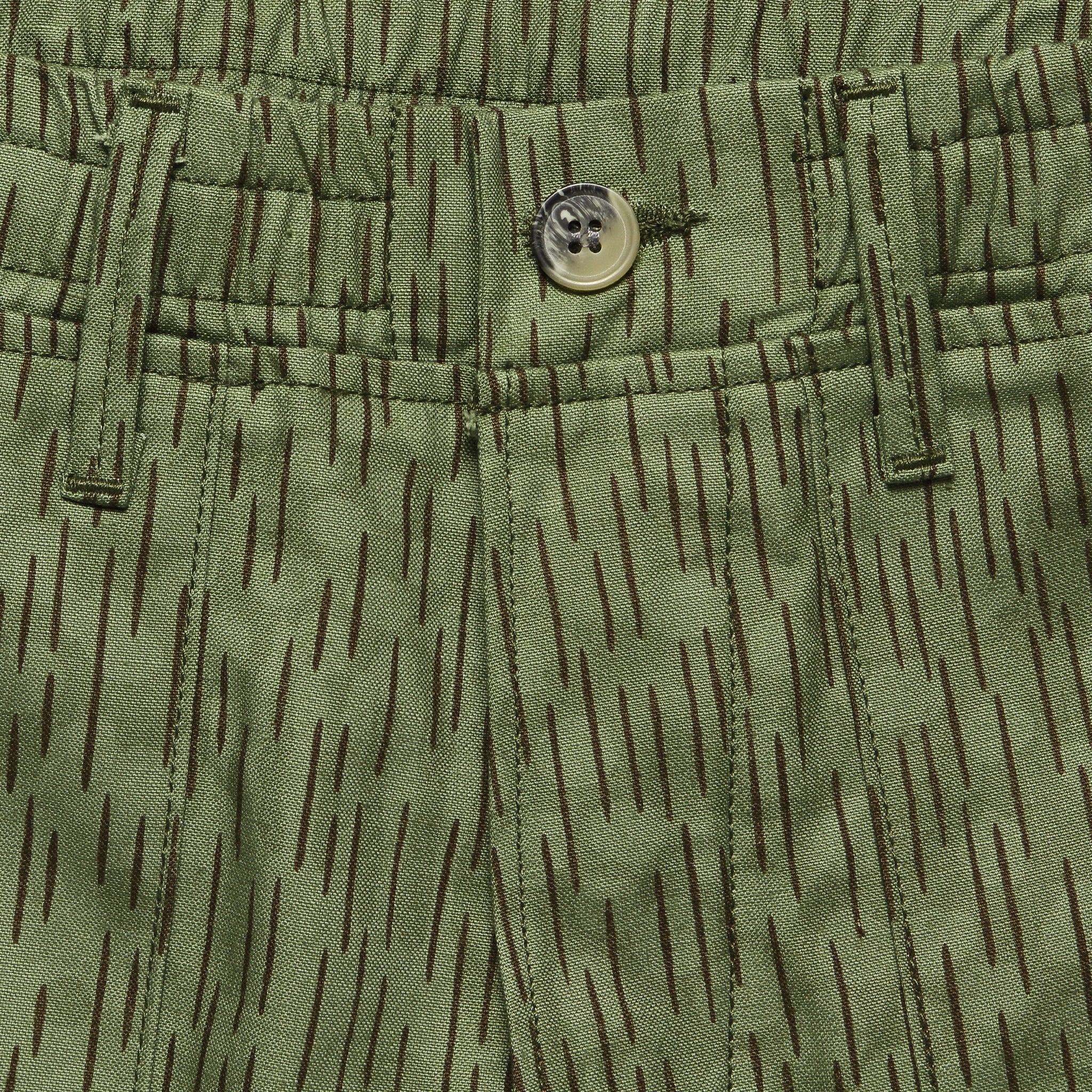Fatigue Shorts - Cloud Raindrop Camo - Rogue Territory - STAG Provisions - Shorts - Printed