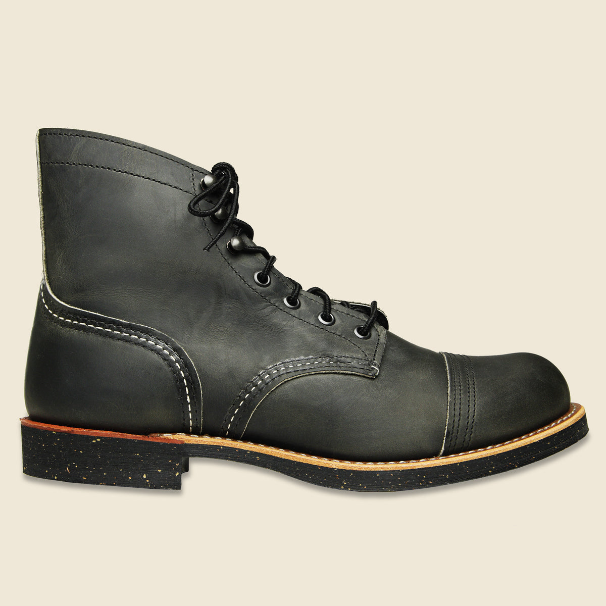 Iron Ranger No. 8116 - Charcoal Rough & Tough - Classic Sole (Disconti ...