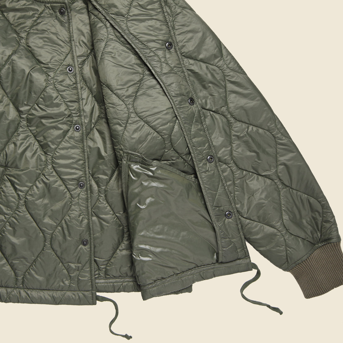 Quilted Nylon Bomber - Olive