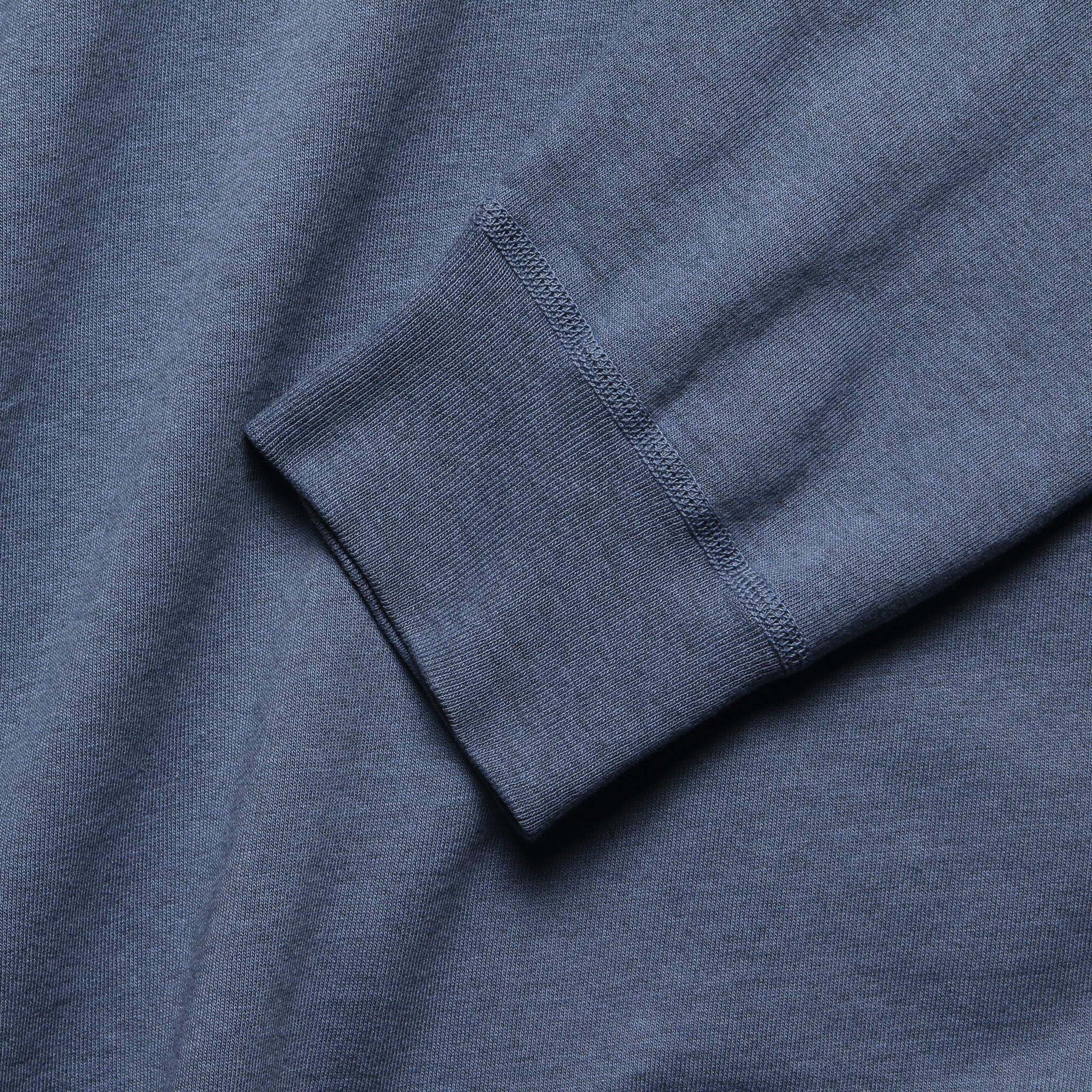 
                          Heather Fleece Sweatshirt - Good Blue - Save Khaki - STAG Provisions - Tops - Fleece / Sweatshirt
                        