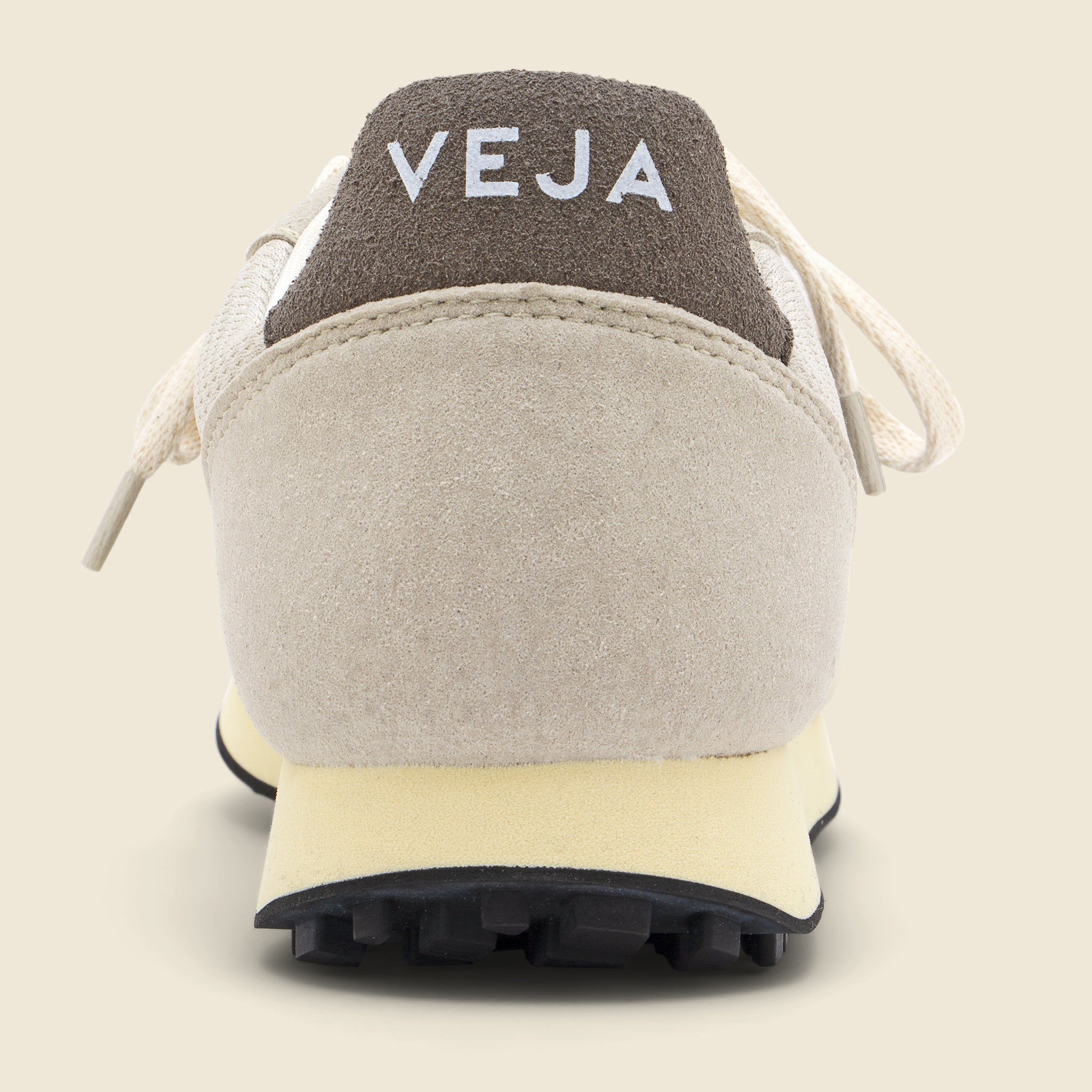 
                          Rio Branco Alveomesh Sneaker - Natural California - Veja - STAG Provisions - Shoes - Athletic
                        