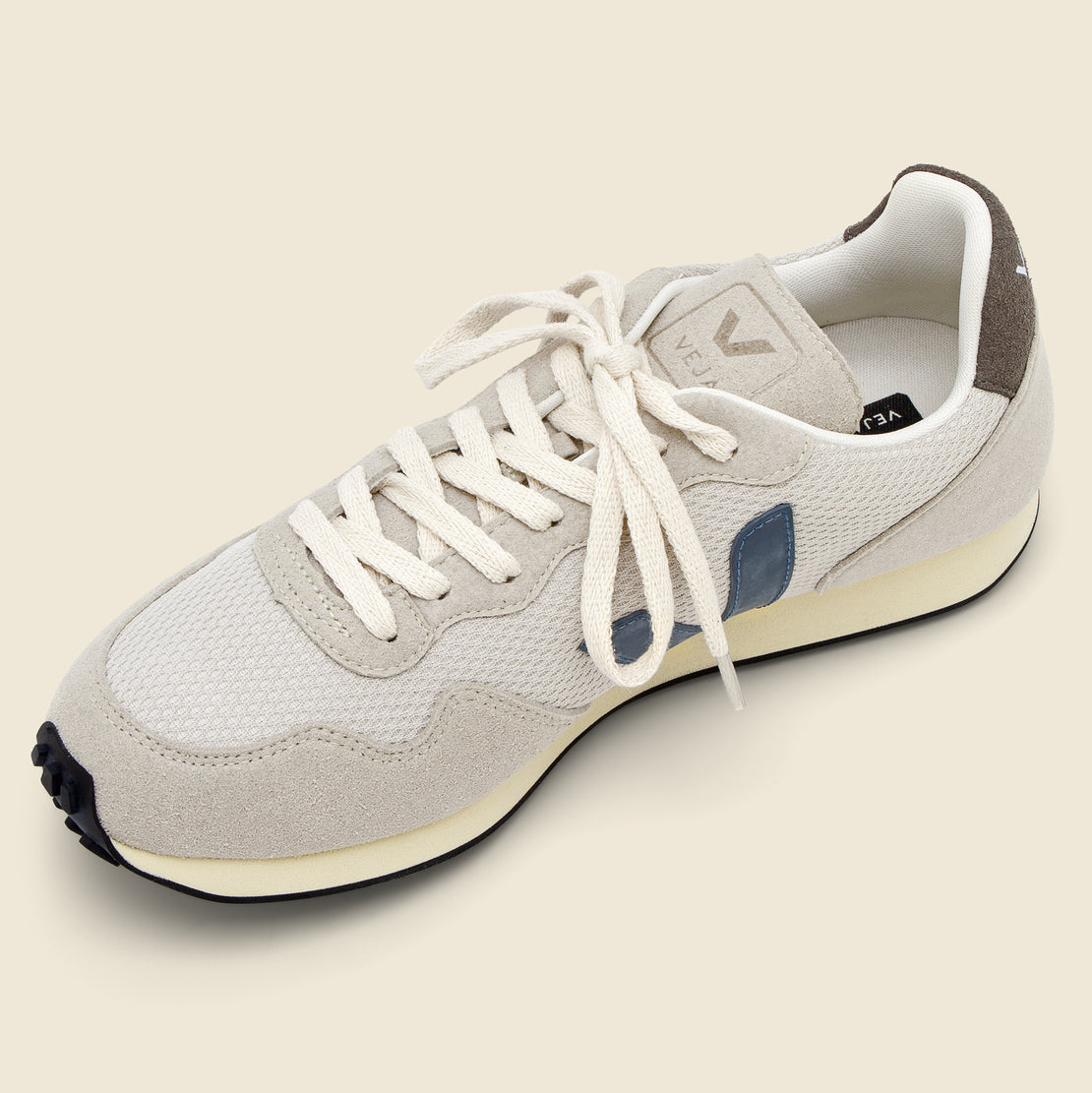 Rio Branco Alveomesh Sneaker - Natural California - Veja - STAG Provisions - Shoes - Athletic