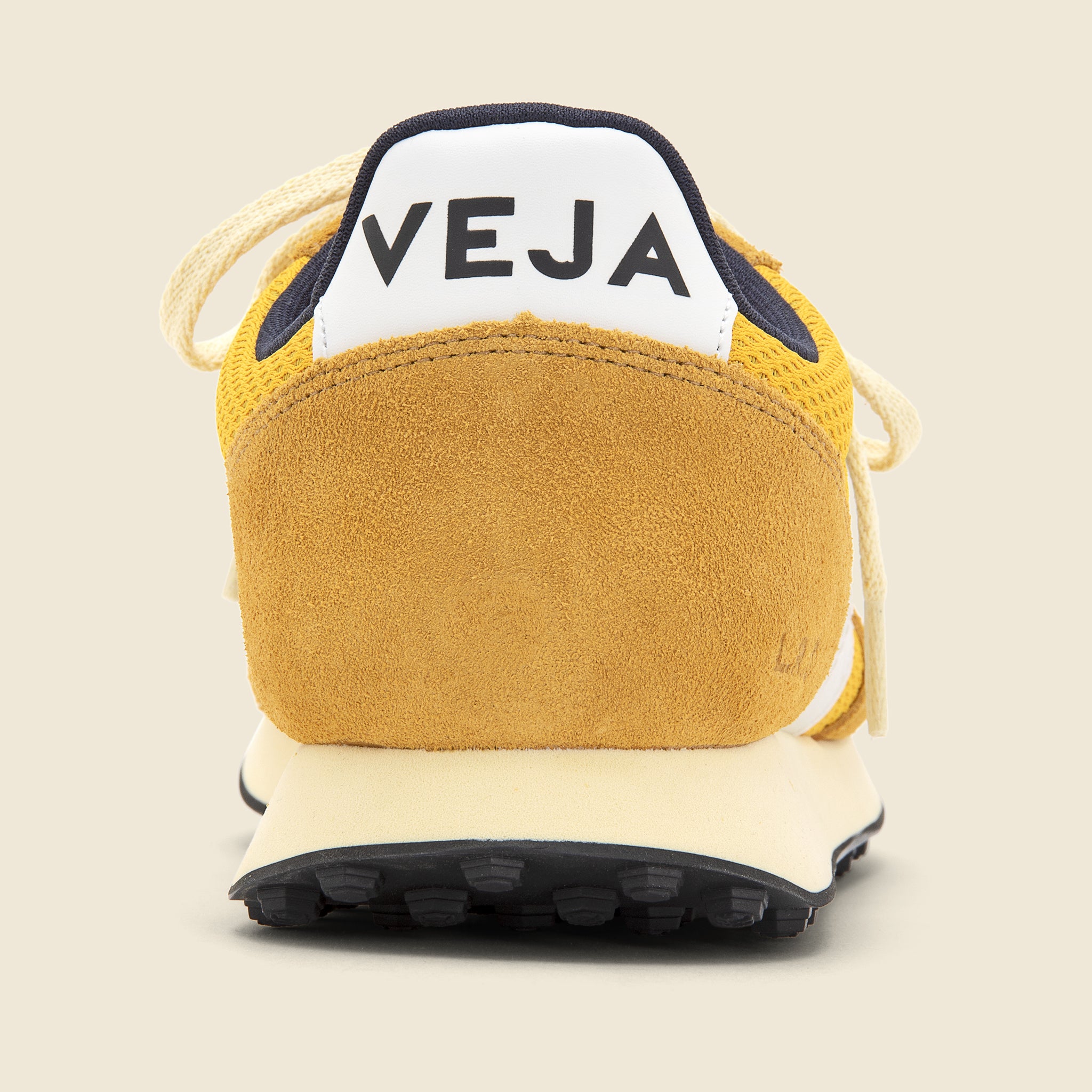 Rio Branco Alveomesh Sneaker - Ouro White - Veja - STAG Provisions - Shoes - Athletic