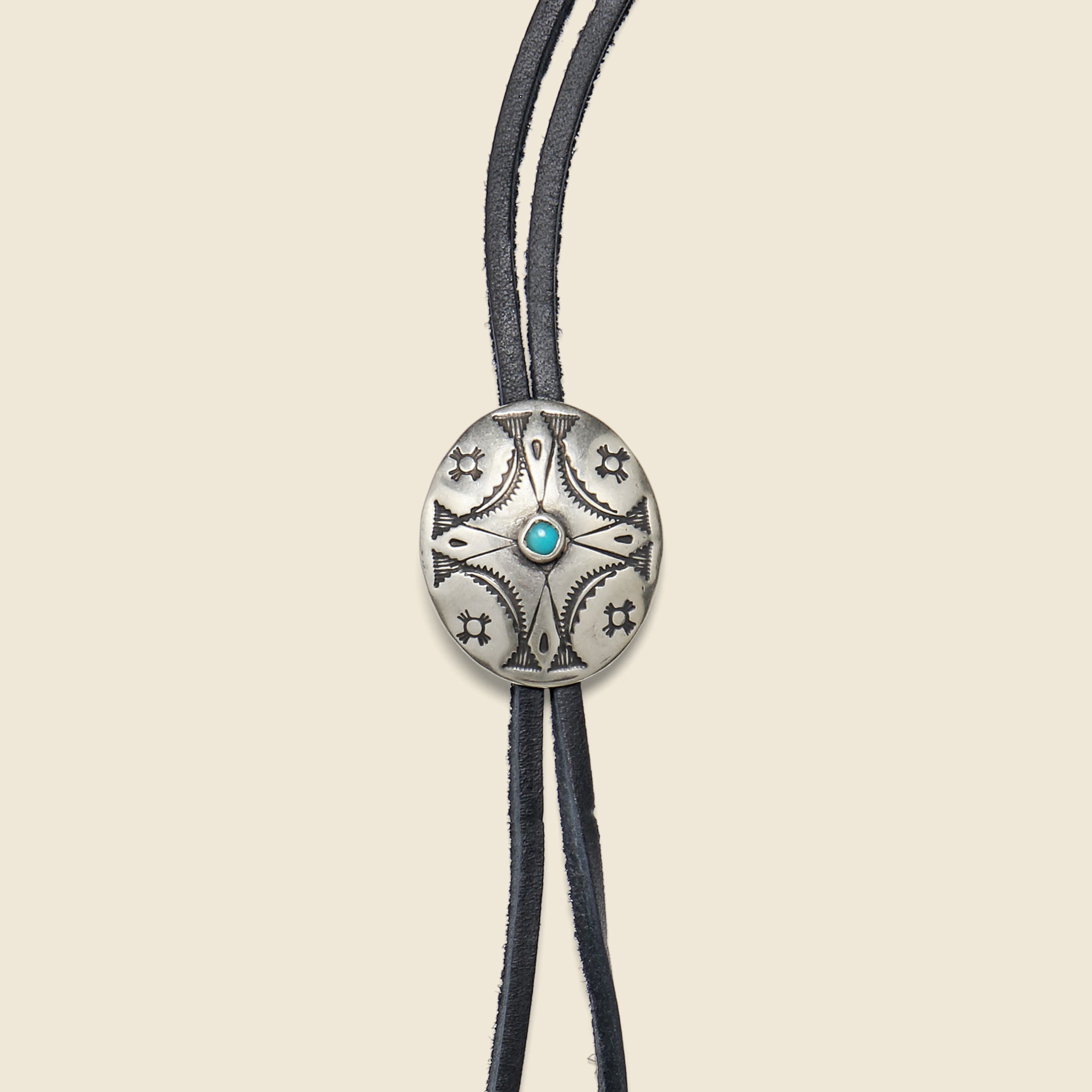 
                          Carved Sterling Concho Bolo Tie - Leather/Black - Yuketen - STAG Provisions - W - Accessories - Necklace
                        